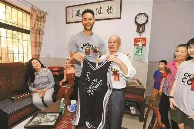 安德森|比奥尼尔奶奶还慢的人类蠕动精华,又来作妖了!