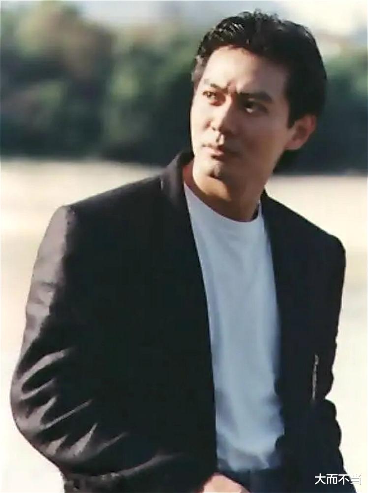 吕颂贤|30年兄弟反目成仇？吕颂贤回应与江华关系，8个字语出惊人