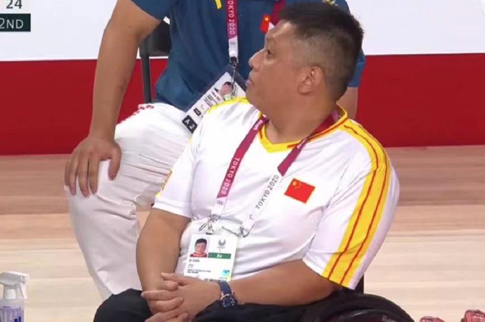 高秀花说育儿|45-38！中国女篮2连胜，逆转世锦赛冠军，单节轰8-0，队长爆发