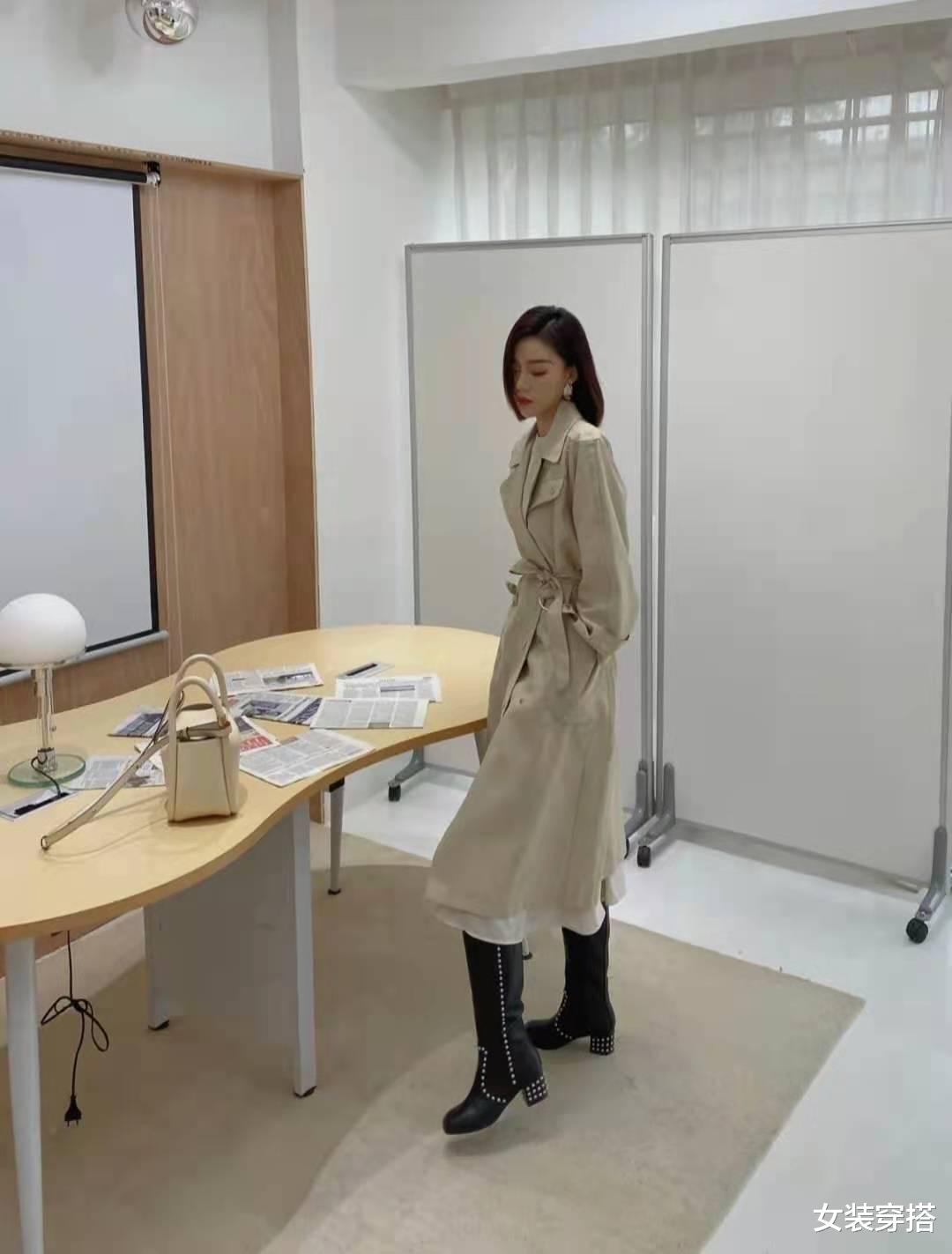 女装穿搭|风衣搭配什么裤子和鞋子好看