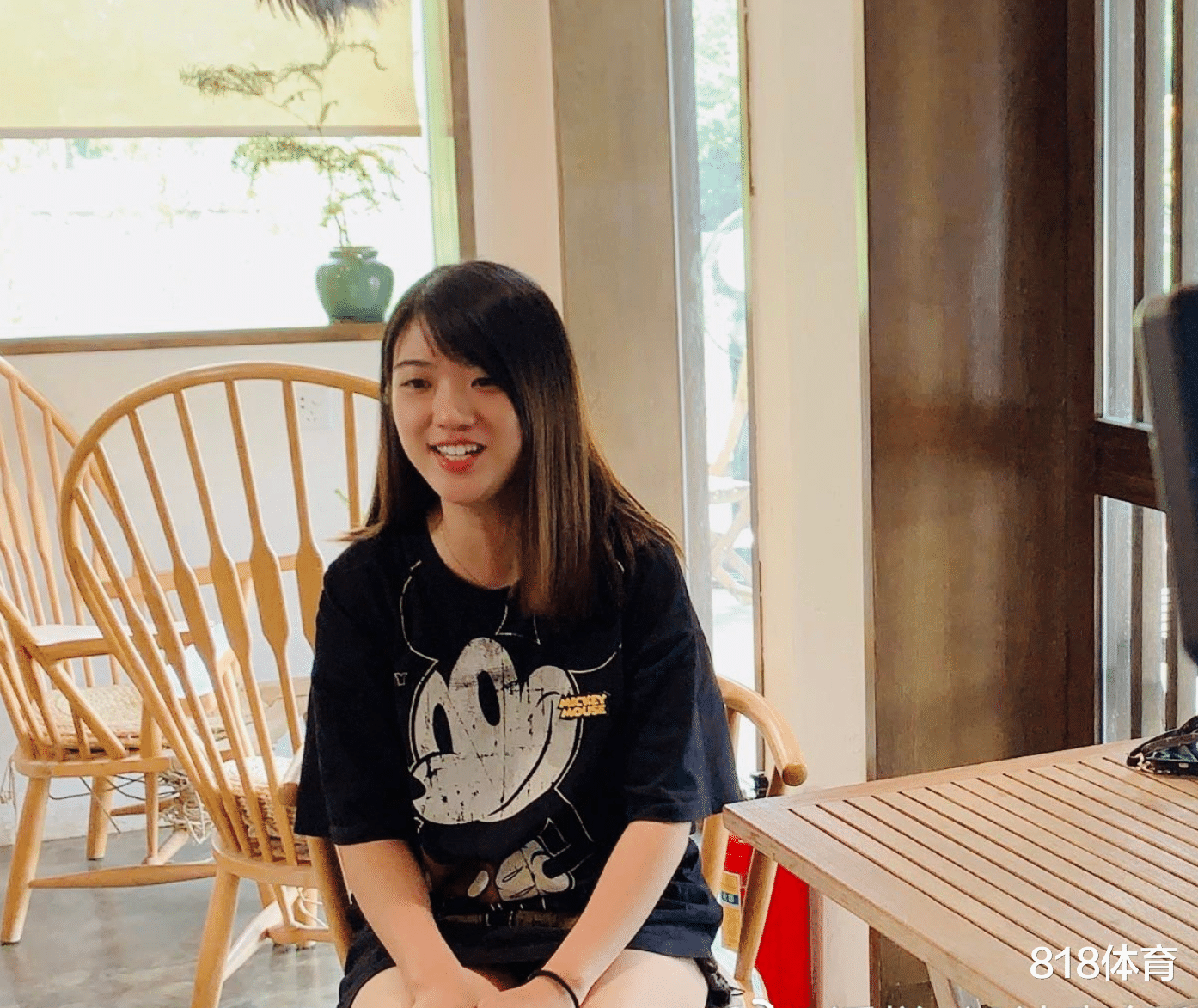 乔迁之喜! 苏炳添回广州装修新豪宅, 爱妻定大方向他和设计师抠细节