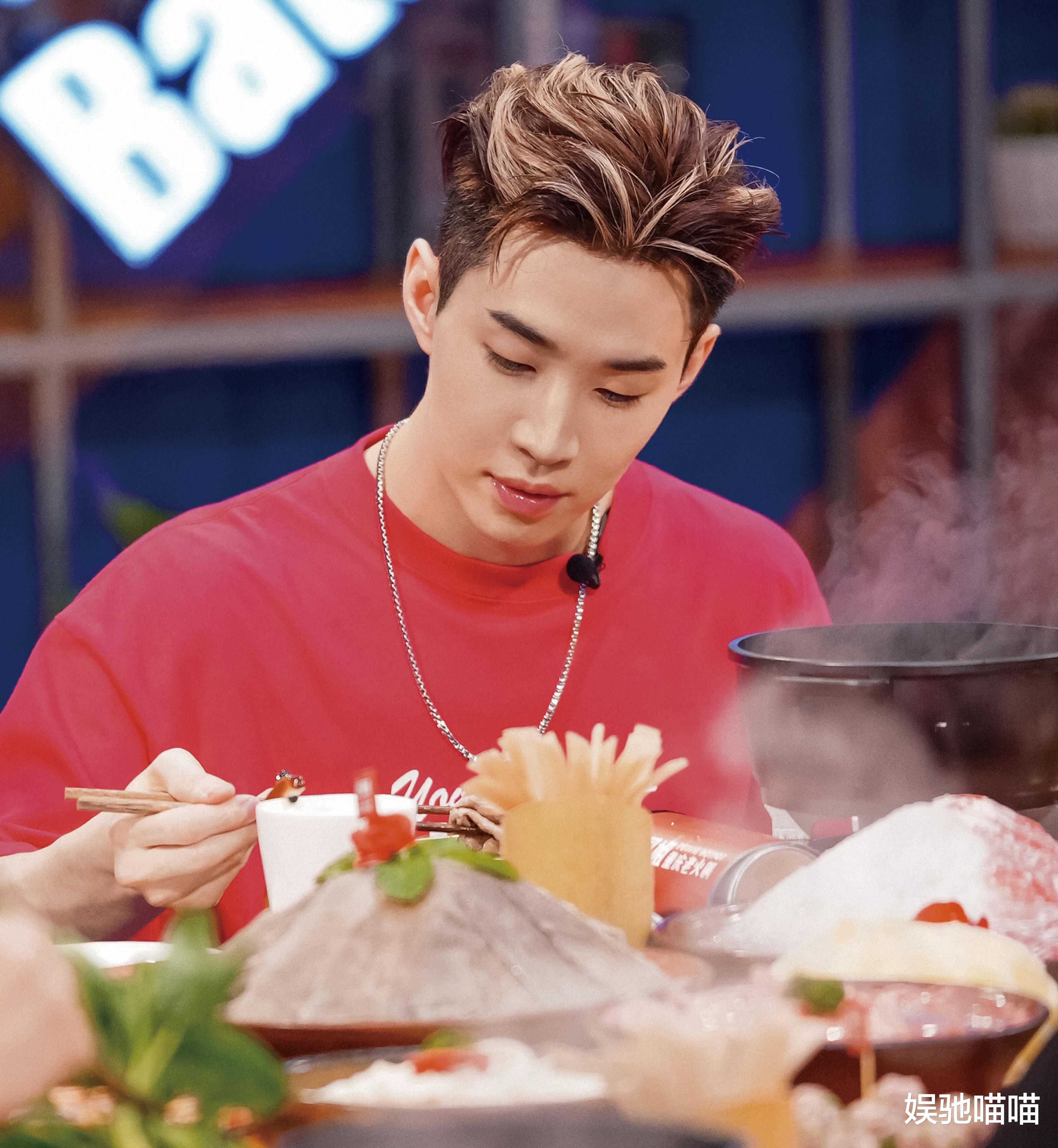 徐俐|刘宪华吃王一博的醋?张艺兴不想当“宝贝”却只能委屈认领,表情太好笑