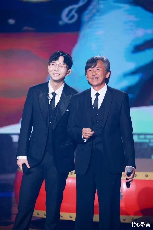 我们的歌|《我们的歌》本季冠军毫无悬念，但带给人启发，引发了深思