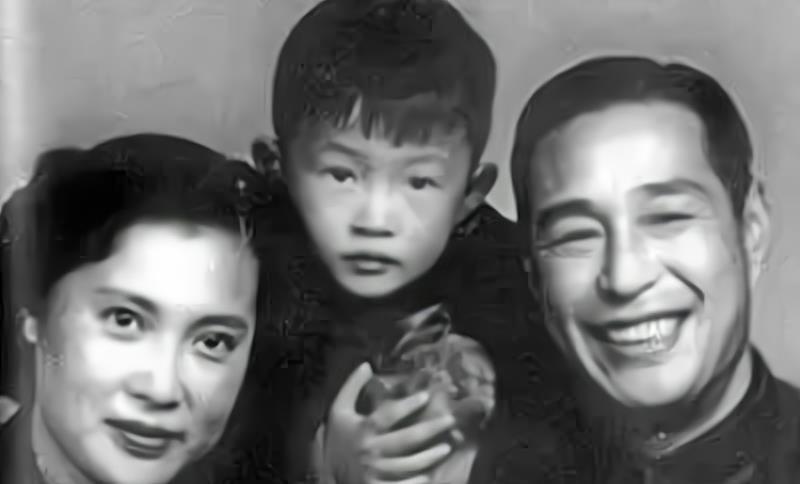 秦怡|苦命的秦怡：女儿反目，儿子打她，丈夫出轨亲妹妹，她只能原谅