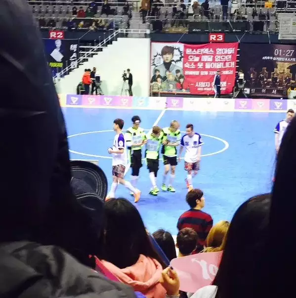 张天爱|男团爱豆上传与EXO成员金珉锡的合照，并写道：你这家伙，我爱你！