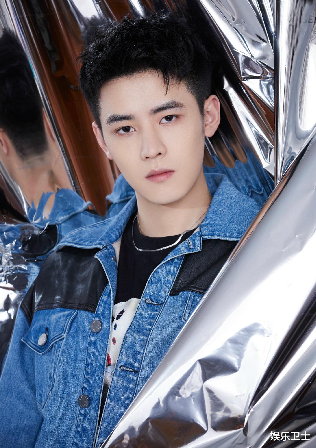 r1se|中国反邪教点名R1SE任豪，称其知识匮乏却莫名有自豪感，日本网友发声