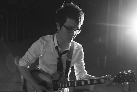 金·卡戴珊|“自杀身亡”的7位明星，一个比一个年轻，别怀疑这位也是！