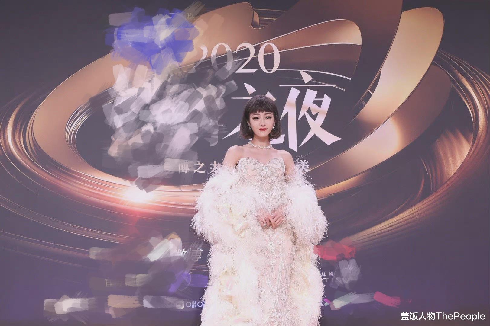 修图|明星百万修图师名副其实？有的技术堪比“换头”，有的却越修越丑