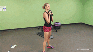 健身|身材最好老师!通过健身160斤瘦到有腹肌,女性力量训练好处多