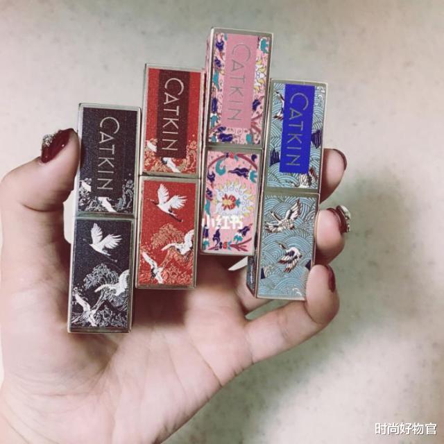 时尚好物官|我国最“憋屈”口红，明明有阿玛尼迪奥的实力，却常常被误以为是街货