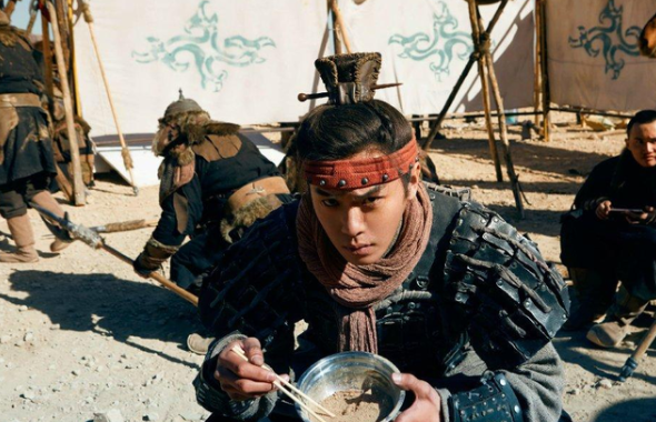 谢娜|筹划7年，积压5年，张若昀版《霍去病》将改名播出，剧集引起争议