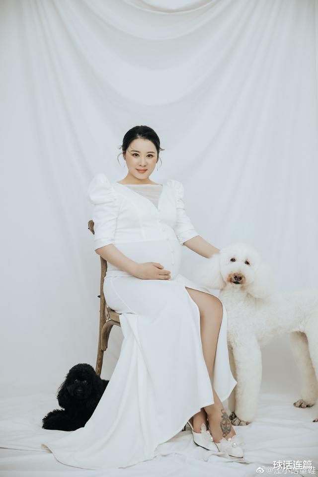 汪皓|恭喜！中国跳水名将汪皓晒孕照公布怀孕喜讯，肤白貌美气质出众