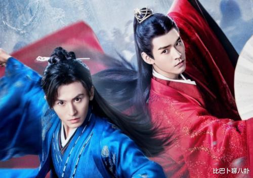 甄嬛|剧组太穷导演拉妻儿客串，衣服坏了将就用，终成21年爆款