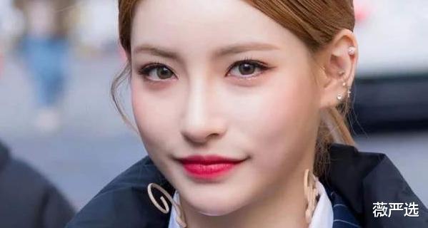 萧亚轩|44岁韩版萧亚轩，大妈年纪却被小16岁男友高调示爱，这哪像姐弟恋