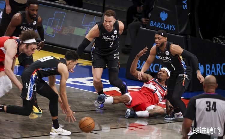 布雷克·格里芬|恭喜！格里芬首秀送大礼后，篮网再签一人，哈登欧文也连迎好消息