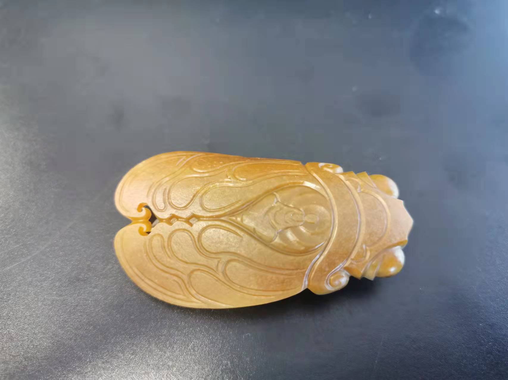 |别误会了，和田玉里的“瑕疵”，真不一定是瑕疵