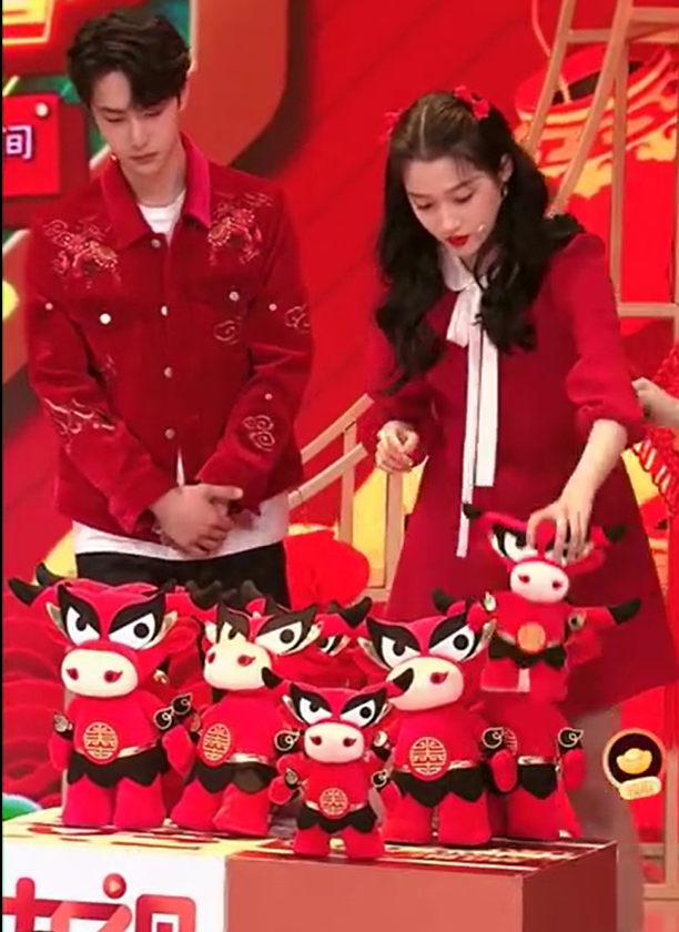 央视春晚|央视春晚节目油管播放量排行榜：刘德华战胜贾玲，周深战胜王一博