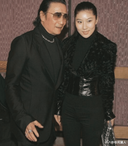 谢霆锋|40岁谢霆锋皮肤紧致像小伙，陈冠希未老先衰，39岁余文乐沧桑