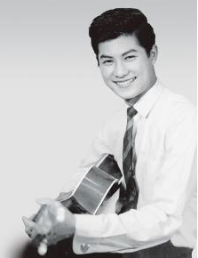 無名可取 向华强在圈内叱咤风云,为何不敢惹邓光荣?是因为背后的原因吗?