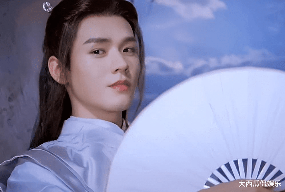 张哲瀚|“男明星人气”排行出炉，任嘉伦第8，张哲瀚第3，榜首人气惊人