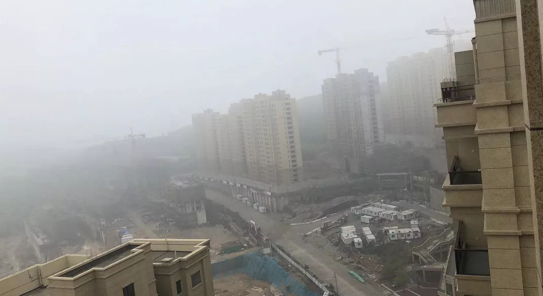 温州身边事 温州某楼盘震撼一幕！现场凄凉，宛如大片，业主急疯了！