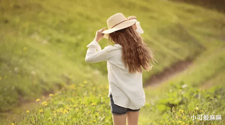 小可爱麻麻|爸爸与17岁女儿一起洗澡,称女儿的身体属于自己!网友:毁三观
