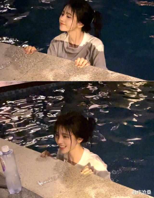 吴昕|知名女星鞠婧祎穿衣服游泳！一脸水渍头发零散，泡水中皮肤白净