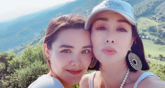 钟丽缇|亚洲最性感女神，46岁三婚嫁34岁小鲜肉，今51岁仍十分吸晴