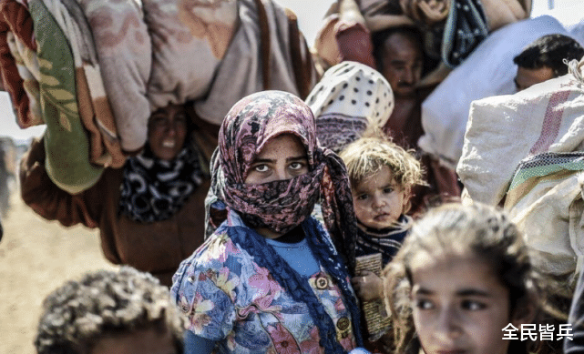 戰爭有多可怕？敘利亞女子淪為“商品”，隻要給錢就能買走-圖5