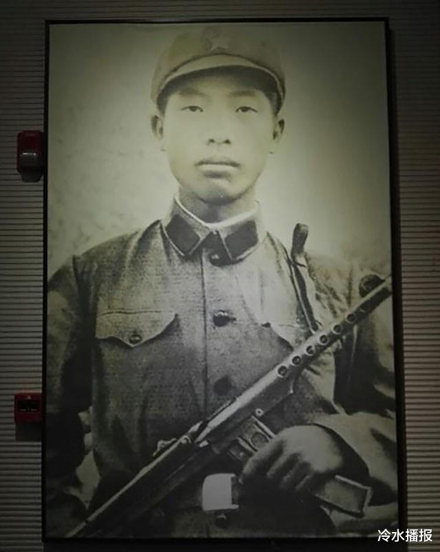 王杰|英雄王杰的8年未婚妻：王杰牺牲后不愿“改嫁”，每年都去祭拜