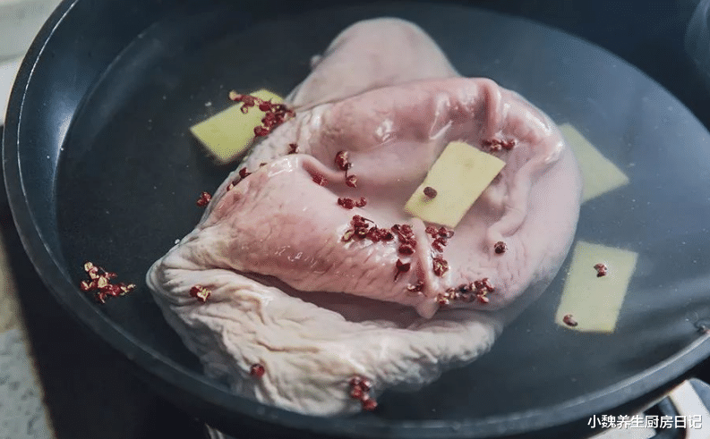 猪肚|失眠最怕多喝“这汤”,简单炖一炖,养心安神,夜里睡得更香!