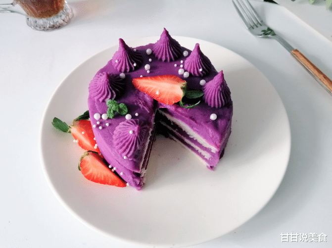 紫薯 想要吃蛋糕还怕长胖,不妨试一试这一种紫薯花环蛋糕,松软还好吃