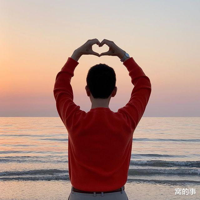 窝的事|90后男屋主，坚持每日收拾，入住3年的家一直干干净净，很有爱