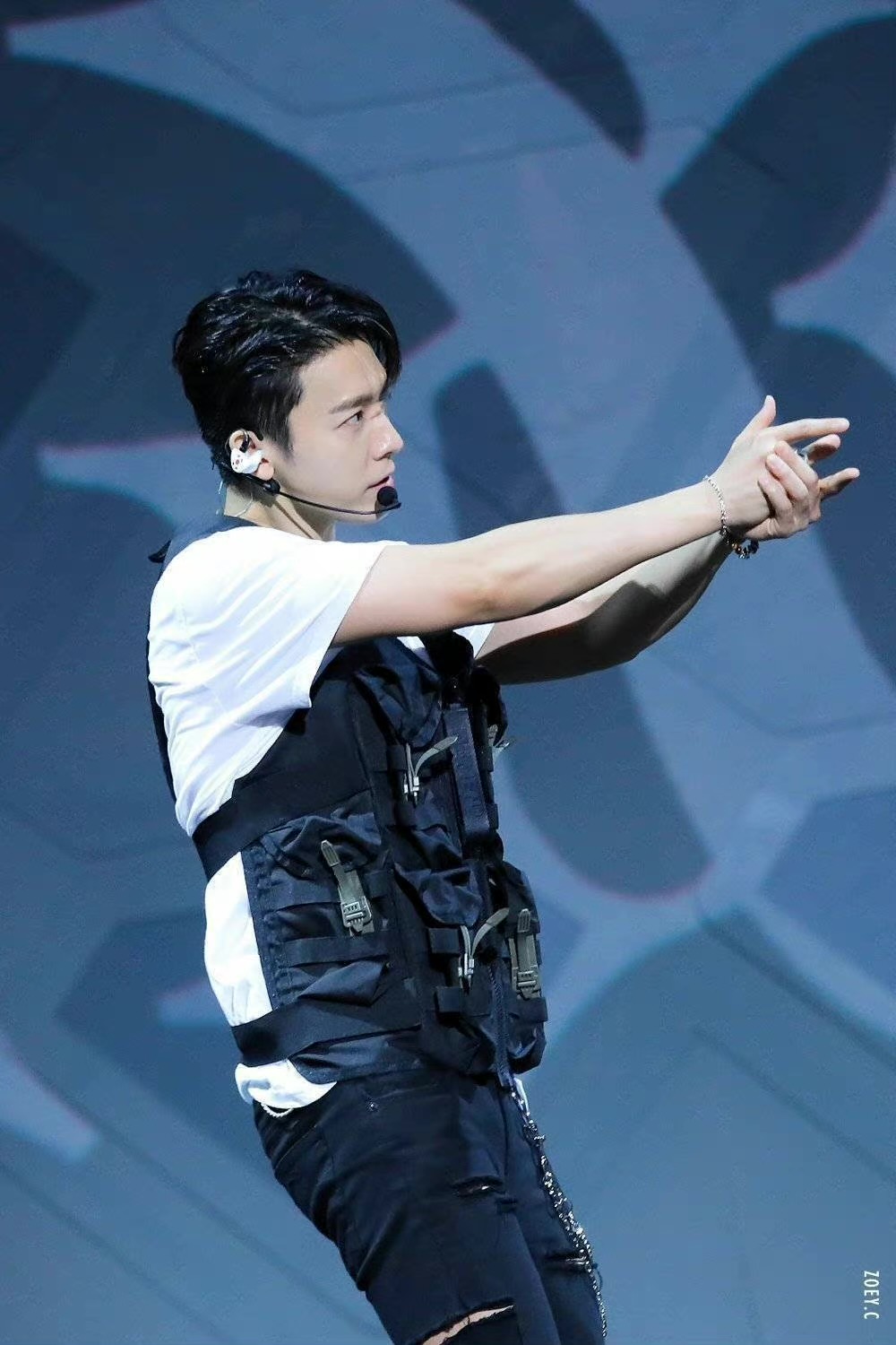 关之琳|李东海36岁状态依旧，这个哥哥我太可以了！