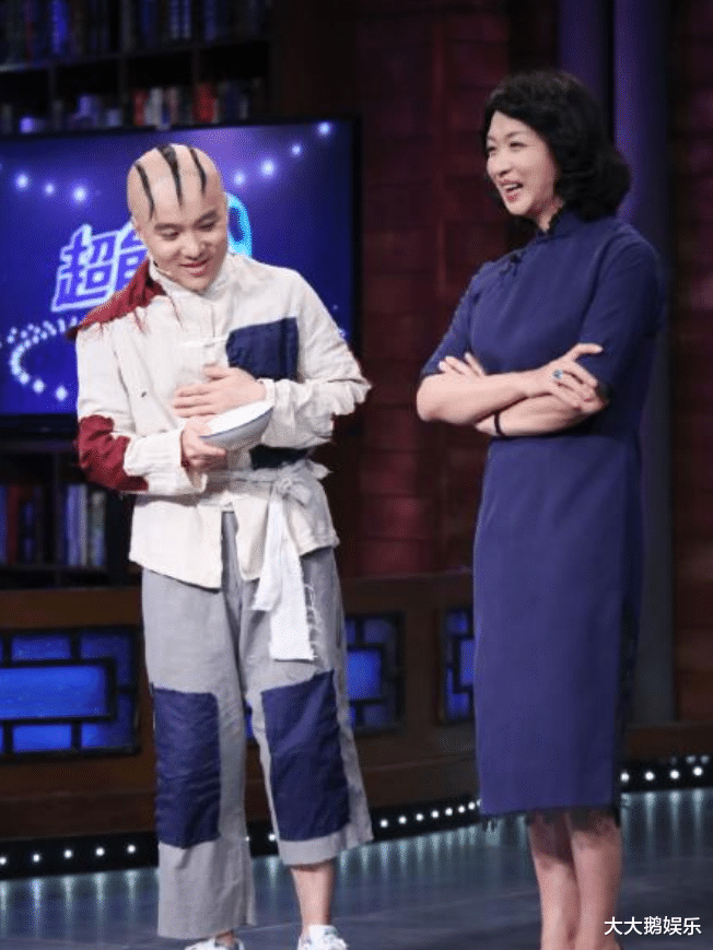 孟智超|“三毛”孟智超，8岁成名，14岁秃顶，植发挨300多针，现在变身帅哥