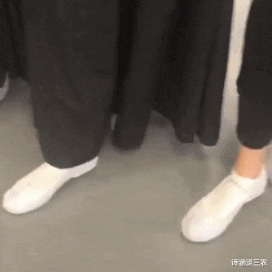 诗涵谈三农 “爸妈朋友家的三个女儿，让我选一个当老婆，大家觉得选哪一个比较好？”