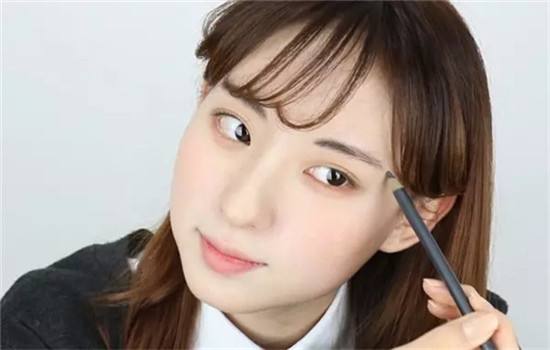 姐姐 预算有限,如何护肤和化妆?