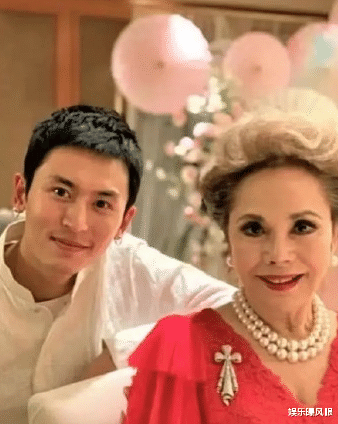 张哲瀚|疑似被8个品牌解约后，张哲瀚终于发文道歉：不亲日，我是中国人