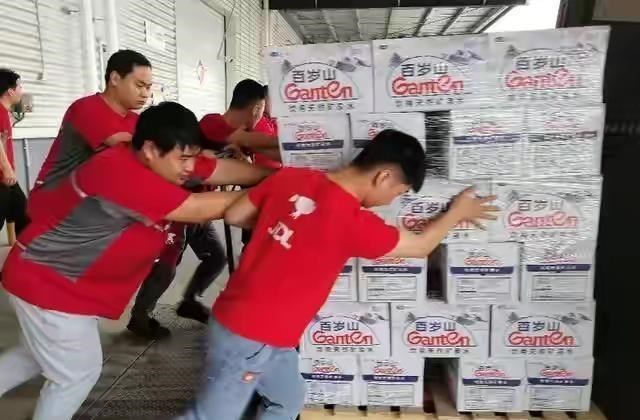 悦姐儿知识|刘强东果然没有变，这就是京东最骄傲的物流