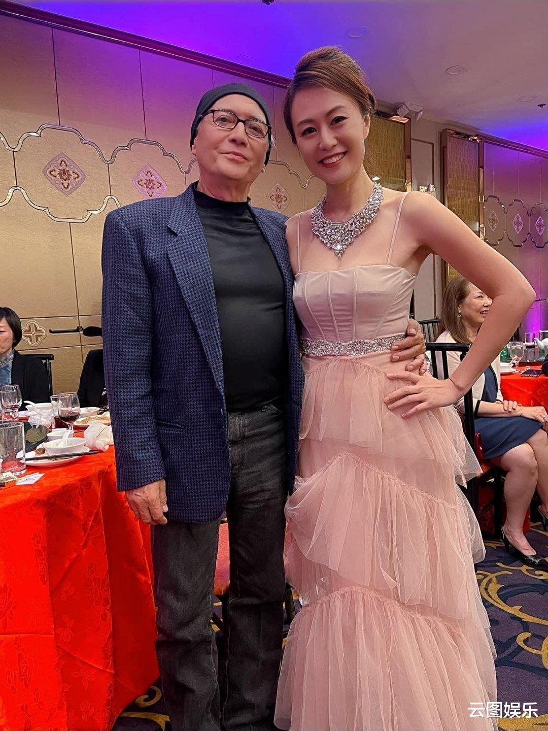 尊龙|一代巨星尊龙息影14年罕露面，眉毛花白精神好，69岁仍单身无儿女