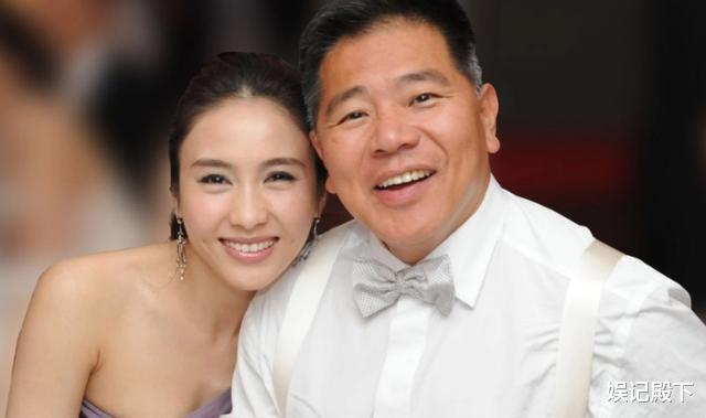 韩素希|黎姿的五十岁生日，活成了女人都想要的生活，整场就俩字：高级！