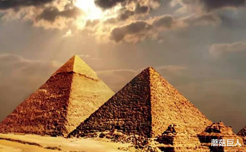 蘑菇巨人|远古白色金字塔，超越你我认知的“原始文明”，人类迷失的悲歌