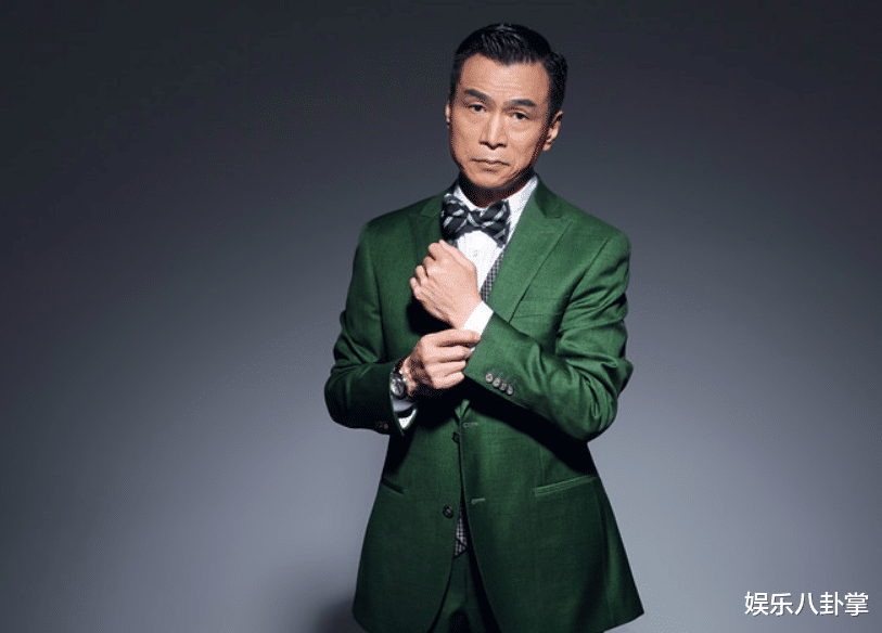 李天柱|56岁影帝被骗去试镜，剃了头才发现演太监，之后把龙套演成经典