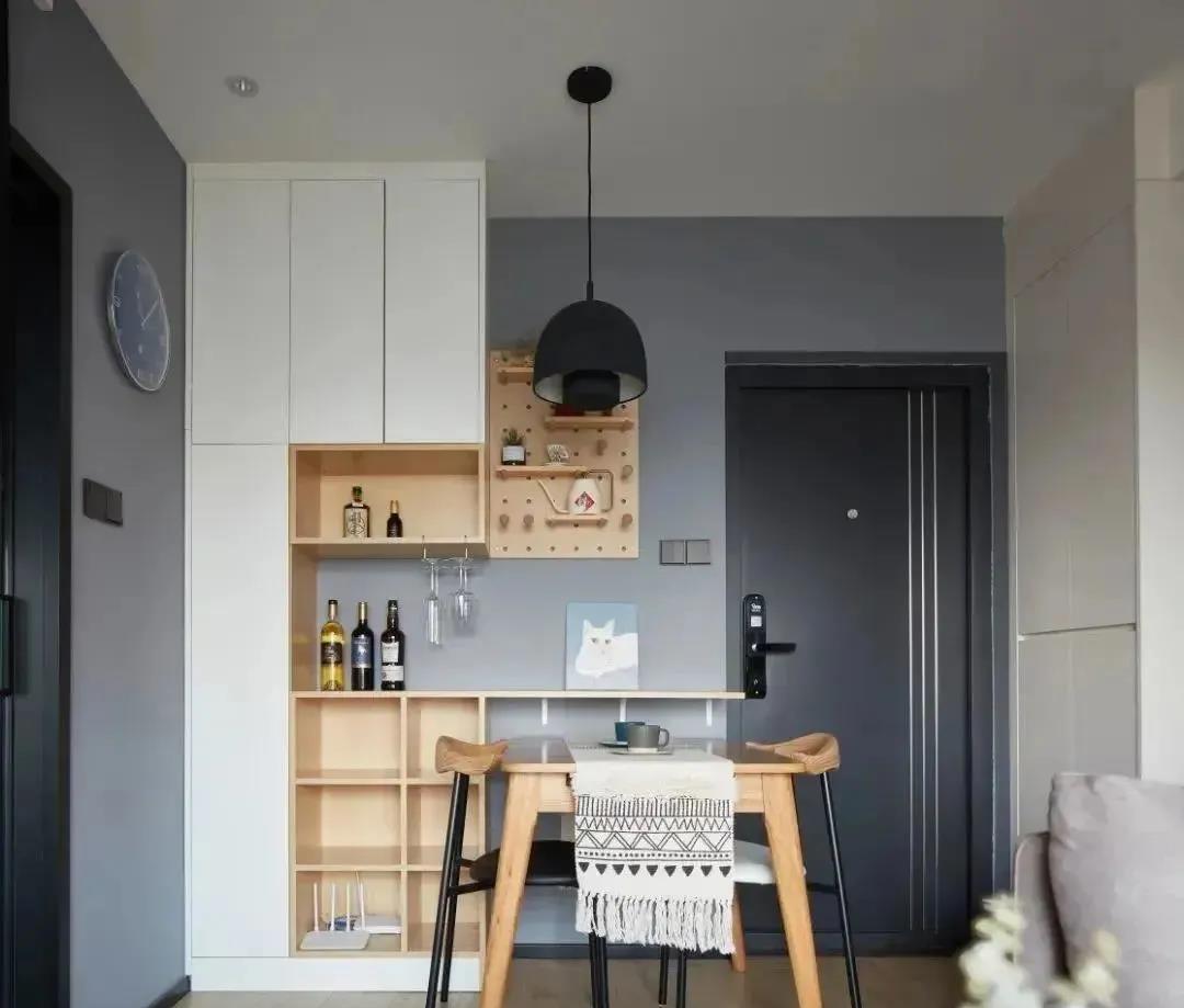 一人一猫一间屋,我敢说,这是绝大多数女孩都梦想的生活,好羡慕