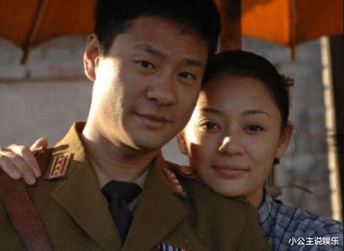 明星|他为娶小8岁娇妻抛弃原配，如今前妻成当红明星他却十分落魄