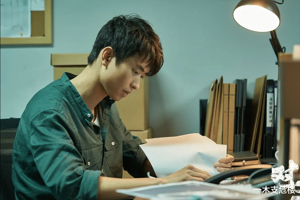 对手|《对手》：黄海不是内鬼让人舒了口气，但却暴露了剧情的两大问题