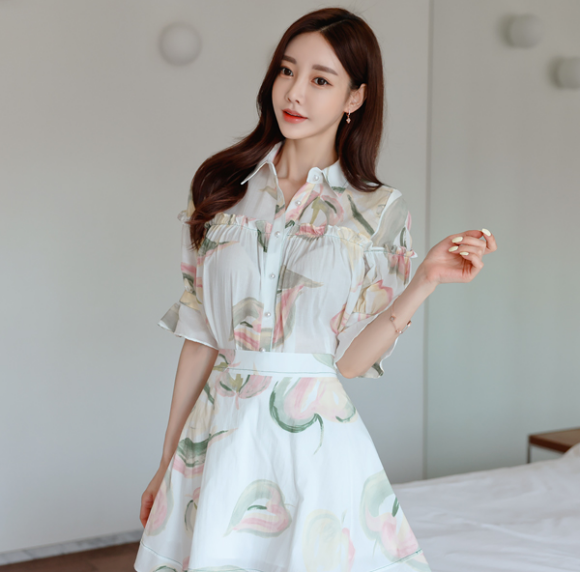 心壹穿搭|女神孙允珠高清时尚搭配：莫奈油彩青苹果墨纹纤雅衬裙