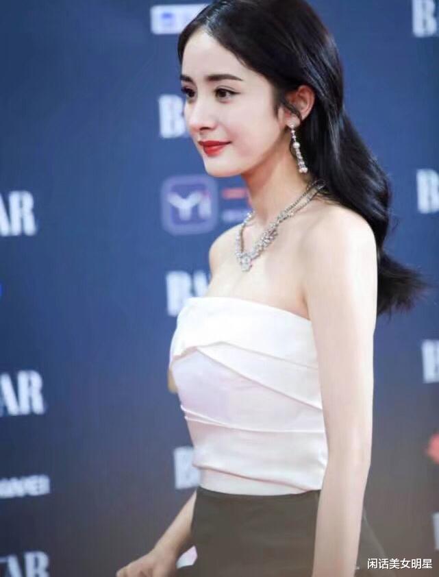 杨幂|35岁杨幂，颜值美丽身材饱满，女神真是越来越美啦