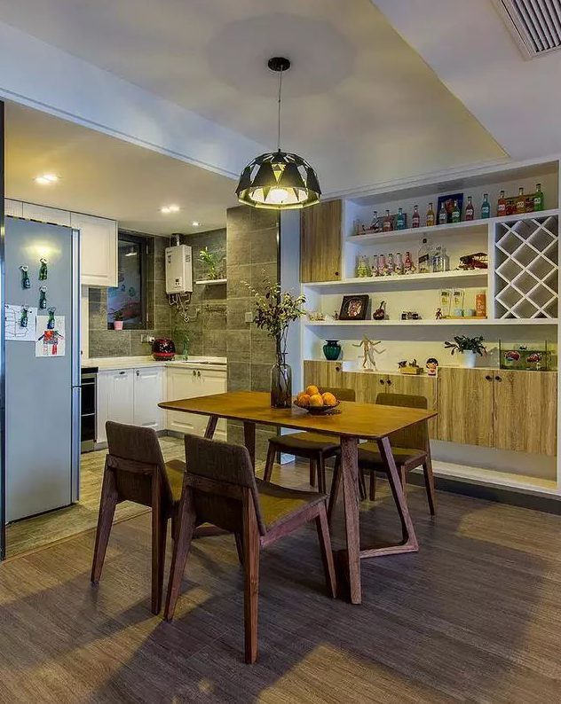 老婆将137㎡新房装简美风，35w效果出奇的好，客厅视野谁看谁爱！