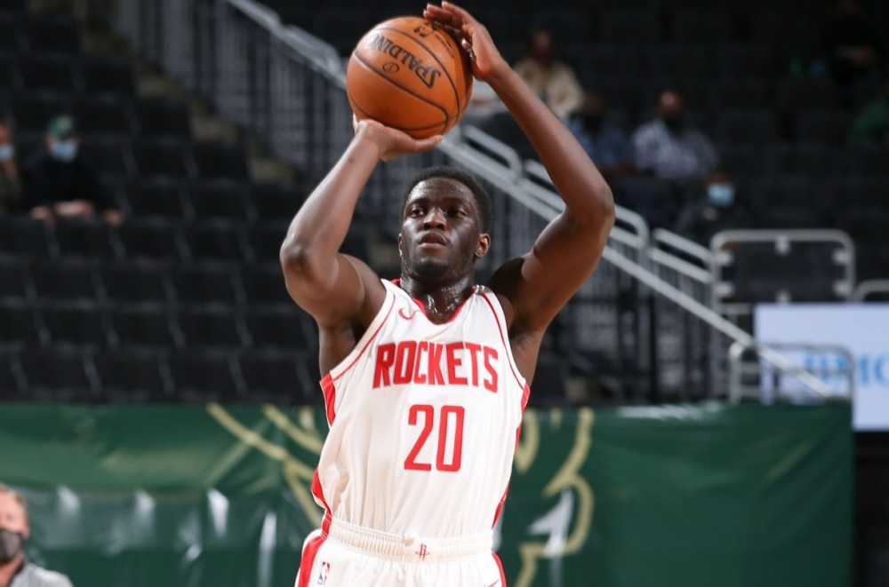 沃爾|突發！勇士火箭3人交易簽約正式達成，沃爾迎來16+5替身